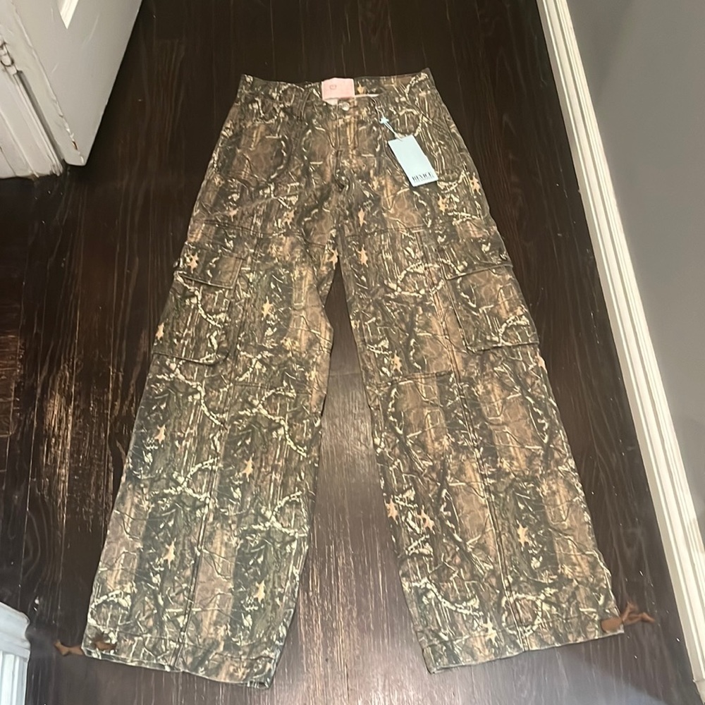 New w/ tags revice denim “Amelia pant” in Oakland, baggy low rise cargo pants.